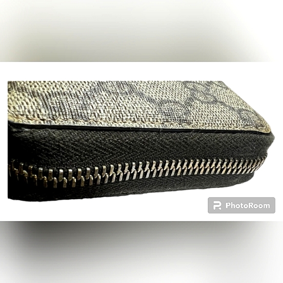 GUCCI AUTHENTIC COATED LEATHER MONOGRAM CANVAS WALLET  EUC - Picture 7 of 12